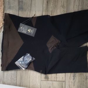 HoneyLove SuperPower Short size L